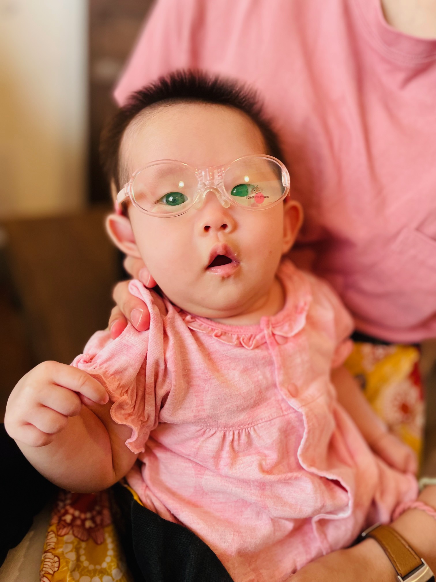 0歳児からのメガネを担当しています｜福岡の子供メガネ・治療用メガネなら【こどものめがねnalco】